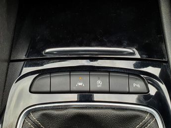 Vauxhall Insignia 2.0 Turbo D SRi Vx-line Nav 5dr