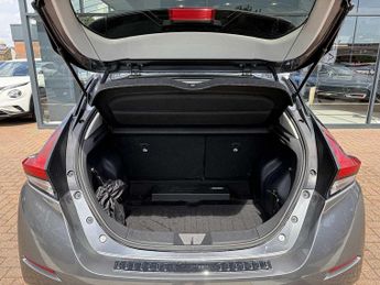 Nissan LEAF 110kW Tekna 40kWh 5dr Auto