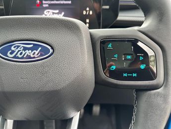 Ford Explorer 5Dr Premium Extended Range 2WD Auto