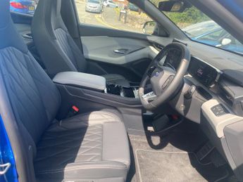 Ford Capri 210kW Premium 77kWh 5dr Auto