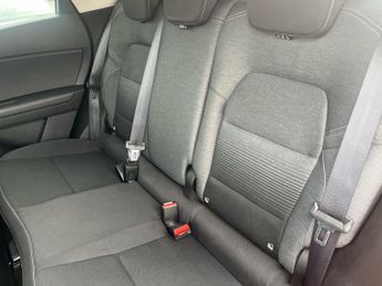 Renault Captur 1.3 TCE 140 Iconic 5dr EDC