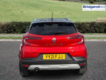 Renault Captur 1.3 TCE 140 Iconic 5dr EDC