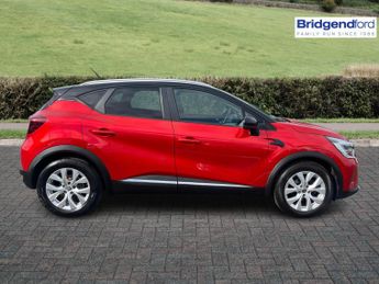 Renault Captur 1.3 TCE 140 Iconic 5dr EDC