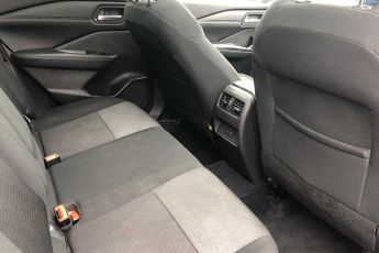 Nissan Qashqai 1.3 DiG-T MH 158 N-Connecta 5dr Xtronic
