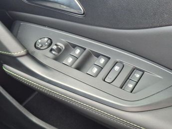 Peugeot 408 1.6 12.4kWh GT Fastback e-EAT Euro 6 (s/s) 5dr