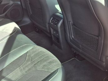 Peugeot 408 1.6 12.4kWh GT Fastback e-EAT Euro 6 (s/s) 5dr