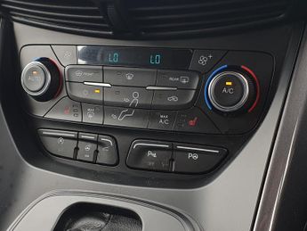 Ford Kuga Vignale 2.0 TDCi 180 5dr Auto