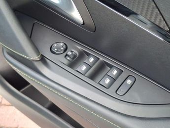 Peugeot 208 50kWh GT Auto 5dr
