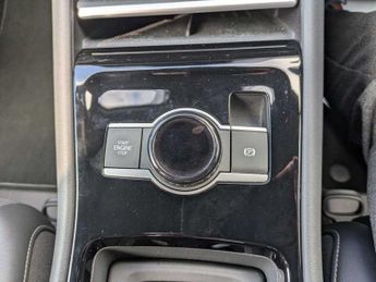 Volkswagen Tiguan R-Lne Launch Ed Et