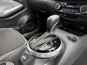Nissan Juke 1.0 DiG-T (114ps) N-Connecta [Heat Pack]