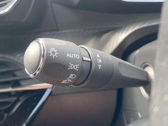 Peugeot 208 51kWh GT Auto 5dr (7.4kW Charger)