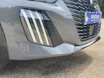 Peugeot 208 51kWh GT Auto 5dr (7.4kW Charger)