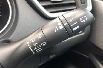Nissan Qashqai 1.3 DiG-T 160 Acenta Premium 5dr DCT