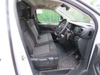 Vauxhall Vivaro 3100 Prime L2 H1 LWB 2.0 Turbo D 145ps