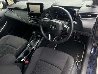 Toyota Corolla 1.8 VVT-i Hybrid Icon Tech 5dr CVT