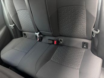 Toyota Corolla 1.8 VVT-i Hybrid Icon Tech 5dr CVT