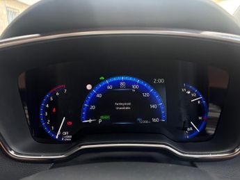 Toyota Corolla 1.8 VVT-i Hybrid Icon Tech 5dr CVT
