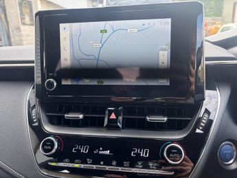 Toyota Corolla 1.8 VVT-i Hybrid Icon Tech 5dr CVT