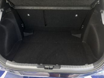 Toyota Corolla 1.8 VVT-i Hybrid Icon Tech 5dr CVT