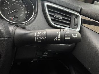 Nissan Qashqai 1.3 DiG-T 160 N-Connecta 5dr DCT