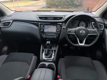 Nissan Qashqai 1.3 DiG-T 160 N-Connecta 5dr DCT