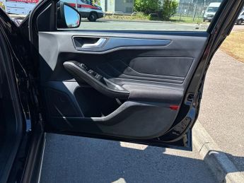 Ford Focus 5Dr Active 1.0 MHEV 155PS Auto