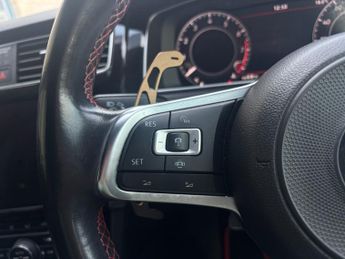 Volkswagen Golf 2.0 TSI 245 GTI Performance 5dr DSG