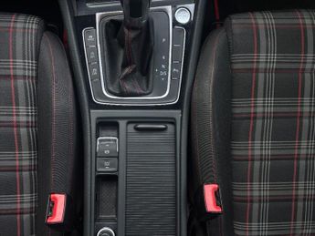 Volkswagen Golf 2.0 TSI 245 GTI Performance 5dr DSG