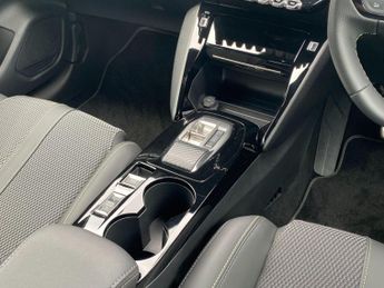Peugeot 208 51kWh GT Auto 5dr (7.4kW Charger)