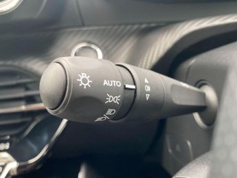 Peugeot 208 51kWh GT Auto 5dr (7.4kW Charger)