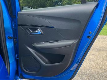 Peugeot 208 51kWh GT Auto 5dr (7.4kW Charger)