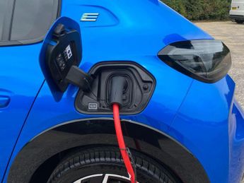 Peugeot 208 51kWh GT Auto 5dr (7.4kW Charger)