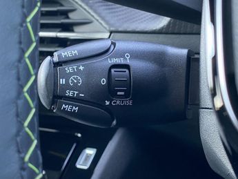 Peugeot 208 51kWh GT Auto 5dr (7.4kW Charger)