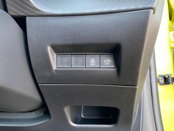 Peugeot 208 51kWh GT Auto 5dr (7.4kW Charger)