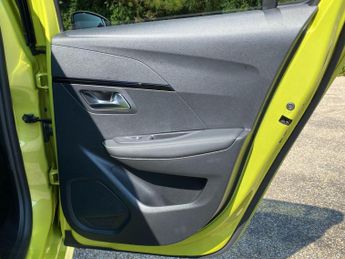 Peugeot 208 51kWh GT Auto 5dr (7.4kW Charger)