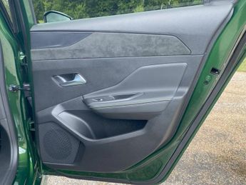 Peugeot 308 54kWh GT Auto 5dr