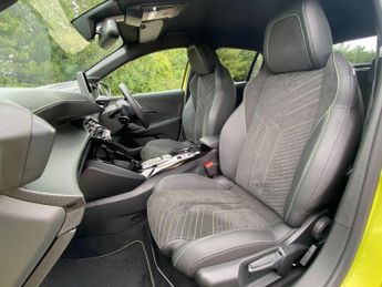 Peugeot 208 51kWh GT Auto 5dr (7.4kW Charger)