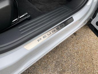 Peugeot 2008 50kWh GT Auto 5dr (7kW Charger)