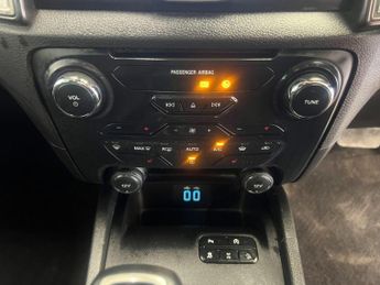 Ford Ranger 2.0 EcoBlue Wildtrak Auto 4WD Euro 6 (s/s) 4dr
