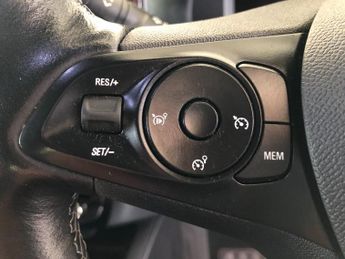 Vauxhall Corsa 100kW SRi Nav Premium 50kWh 5dr Auto [7.4kWCh]