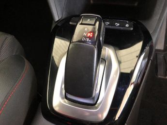Vauxhall Corsa 100kW SRi Nav Premium 50kWh 5dr Auto [7.4kWCh]