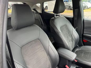 Ford Fiesta 5Dr Titanium Vignale 1.0 MHEV 125PS Auto