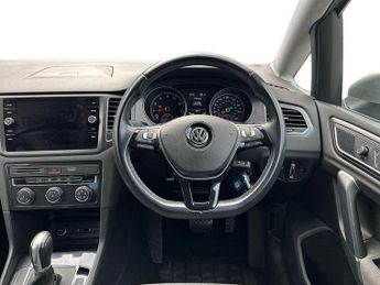 Volkswagen Golf SV VW  5Dr SE 1.0 Auto