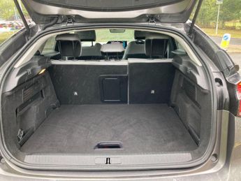 Citroen C4 50kWh e-series Auto 5dr (7.4kW Charger)