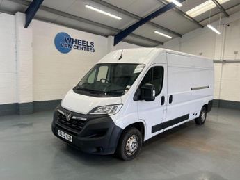 Vauxhall Movano 2.2 CDTi 3500 BiTurbo Dynamic FWD L3 H2 Euro 6 (s/s) 5dr