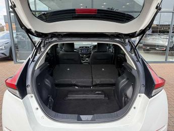 Nissan LEAF 110kW Tekna 40kWh 5dr Auto