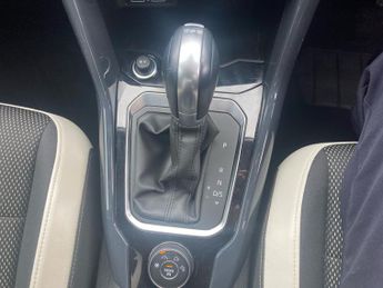 Volkswagen T-roc 2.0 TSI 4MOTION SEL 5dr DSG