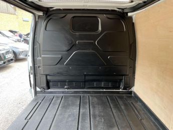 Ford Transit Custom 2.0 320 EcoBlue Limited Auto L2 H1 Euro 6 5dr