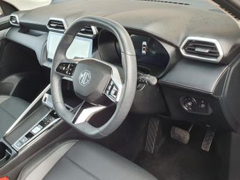 MG ZS 1.5 Hybrid+ Trophy 5dr Auto