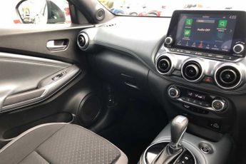 Nissan Juke 1.0 DiG-T N-Connecta 5dr DCT